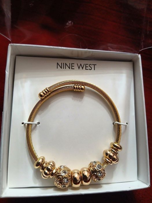 Из США, элегантный браслет в золотом оттенке от бренда Nine West