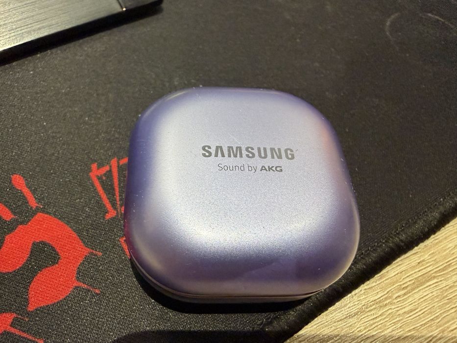 Samsung Galaxi buts pro