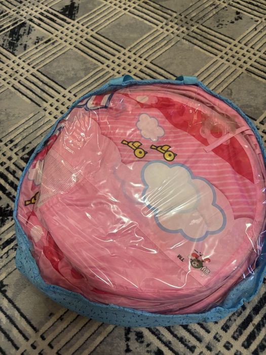 Продам палатку детскую