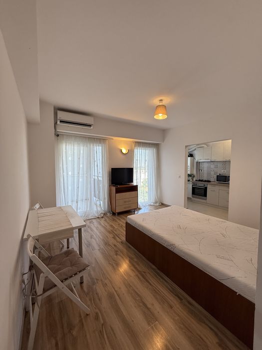 Garsoniera moderna in bloc nou centrala proprie la 3 minute de metrou