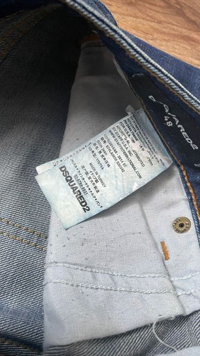Blugi rupti dsquared2