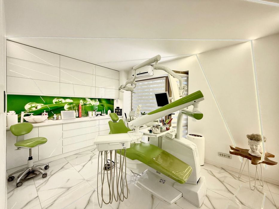 Apartament 2 camere / Cabinet Stomatologie