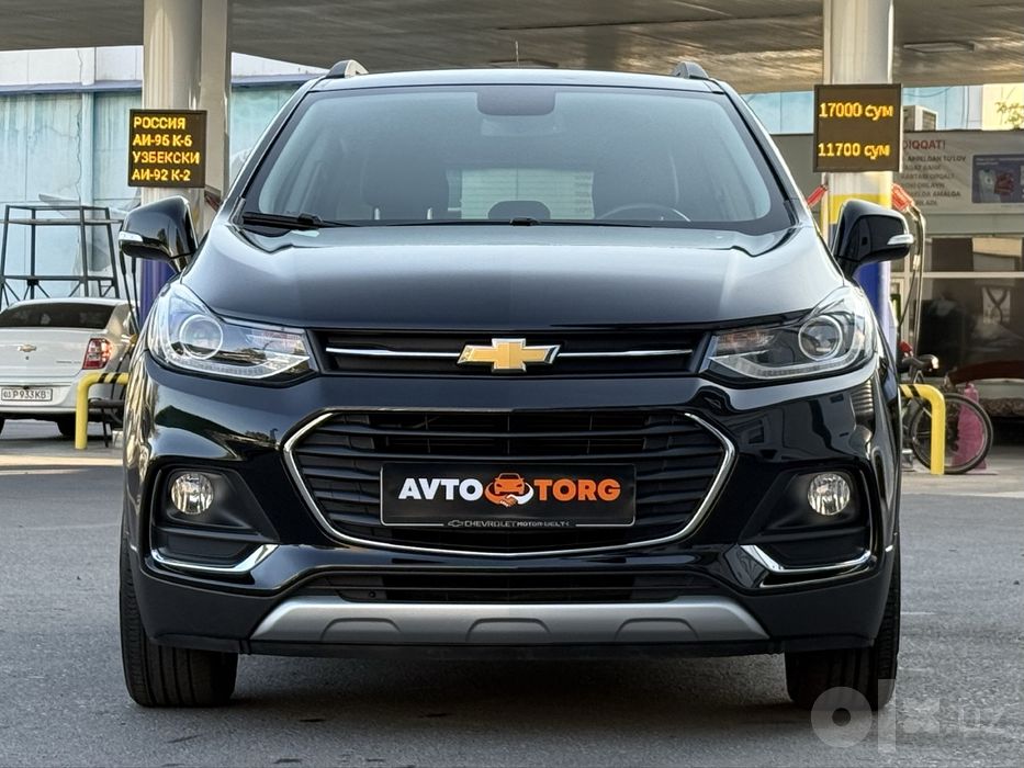 Tracker Premier 2020 год