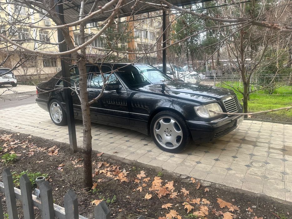 Mercedes Benz W140 S320