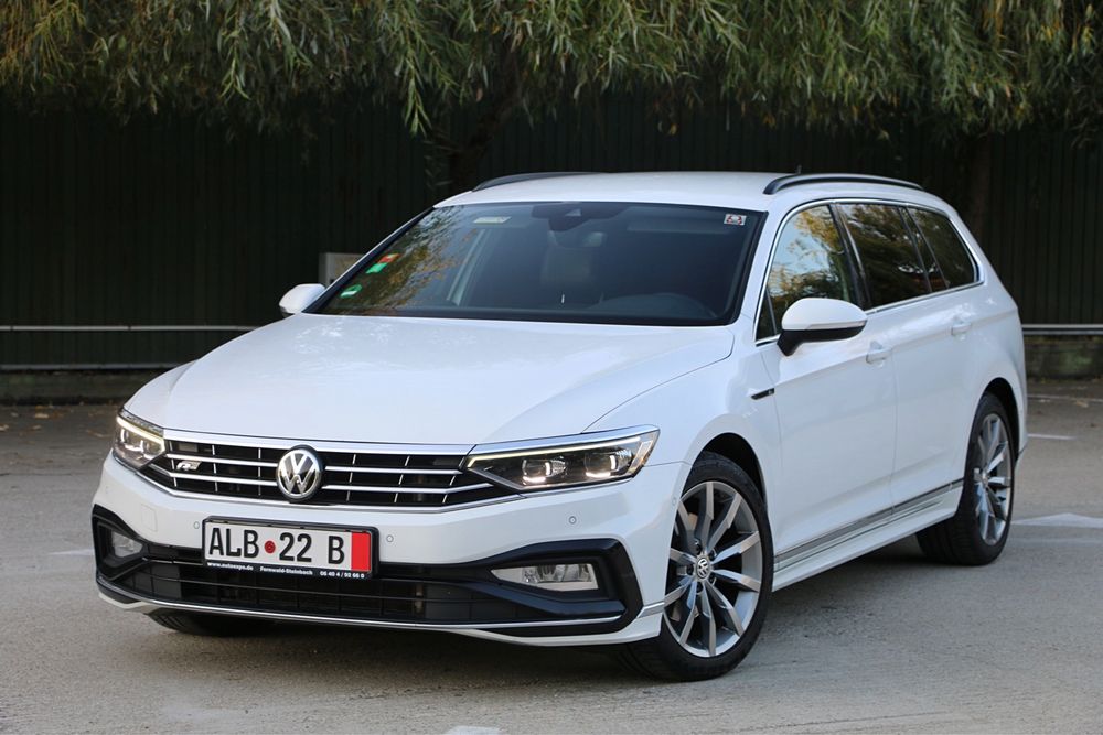 VW PASSAT B8,5 2020 RLine / 2.0 190cp Euro6 / Virtual / IQ Led / Carplay / Camere / Keyless / NaviMare / Impecabil