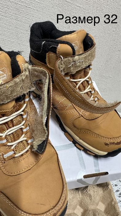 Детски боти. Размер 28, 30, 32. Употребявани. Зимни ботуши за момче