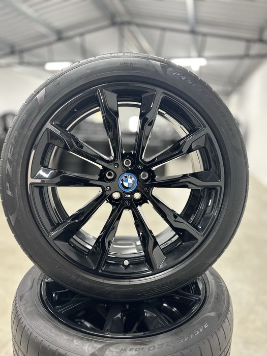 Jante Bmw X3 X4 R20 G01 G02 Originale 699M Negru Pirelli de vara 2023