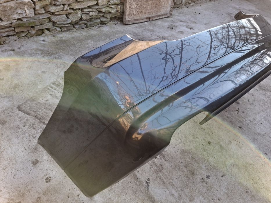 Обикновена задна броня за bmw e90/ Бмв  / оригинална комплект