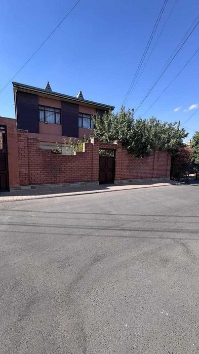 Срочная продажа! Двухэтажный дом 6 комнат в Миробадском Фуркат Парк