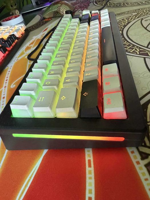 Glorious GMMK 3 HE гейминг клавиатура hollow effec
