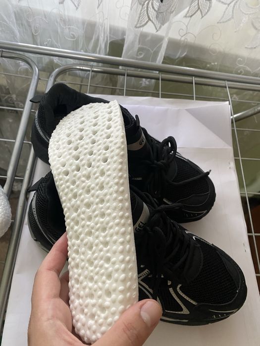 Продам кроссовки Asics gel GT 2160