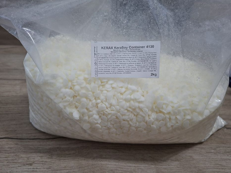 Vand kit lumanari