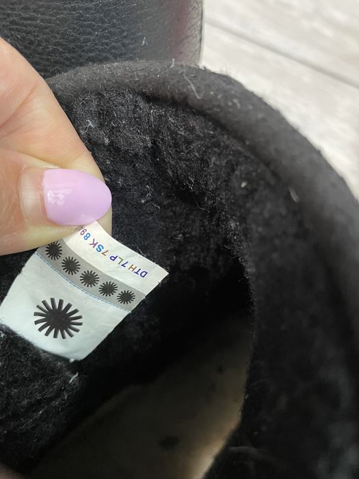 Cizme UGG din piele naturala, 35