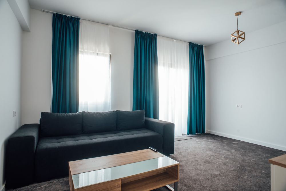 Inchiriez garaoniera zona centrala piata mare / calea bucuresti