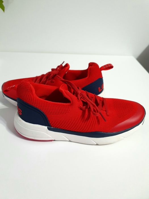 Adidași dama mărimea 38