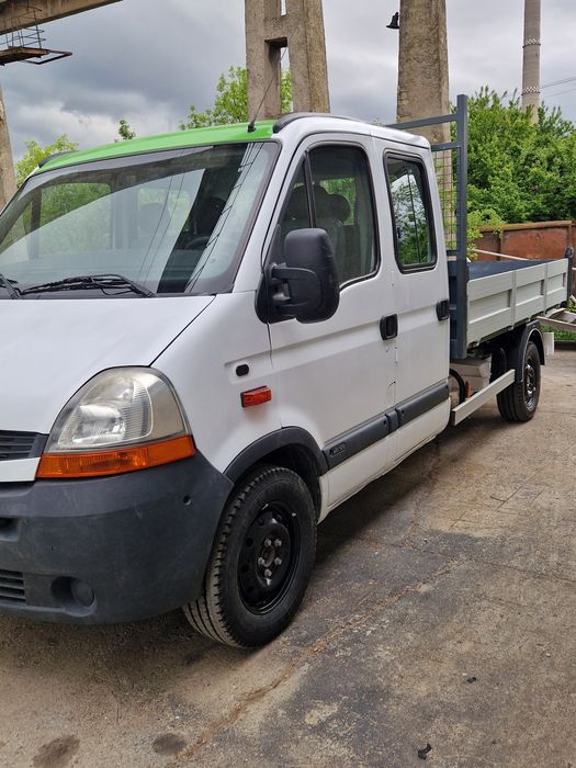 Autobasculanta Renault Master 7 Locuri