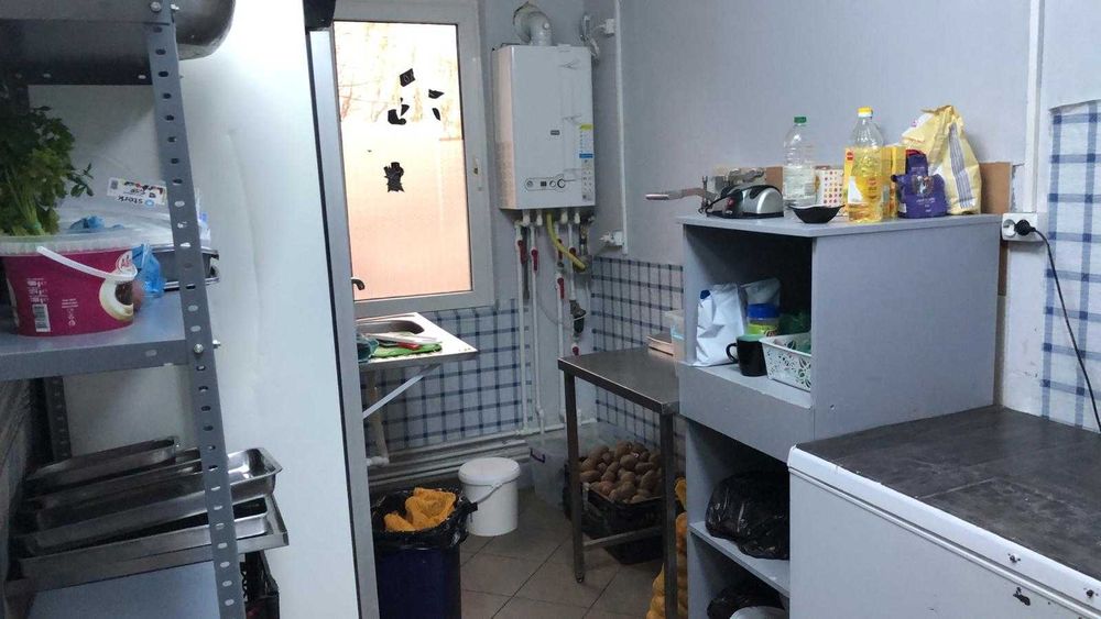 Spațiu comercial de închiriat parter bloc 589 sc A, Șos. Tr. Măgurele