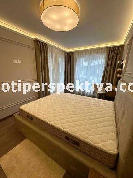 Продава се Тристаен апартамент в Пловдив, Христо Смирненски - 107 кв.м за 1734 €/кв.м - Снимка #5