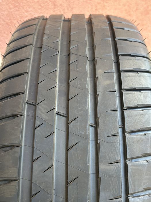 Anvelope 235 45 18 Michelin Pilot Sport 4 noi
