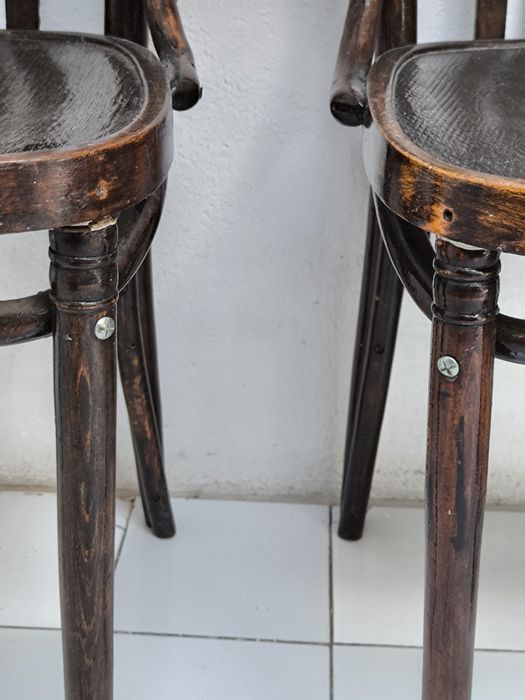 два стола добро състояние