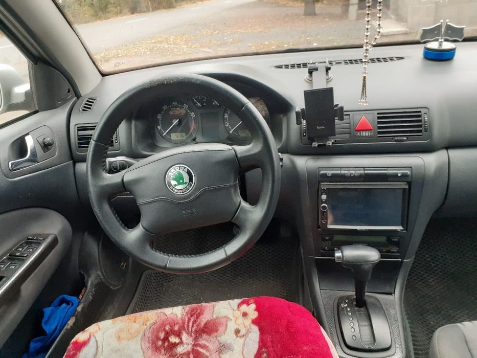 Авто шкода октавия