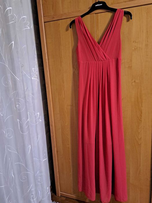 Вечернее длинное платье