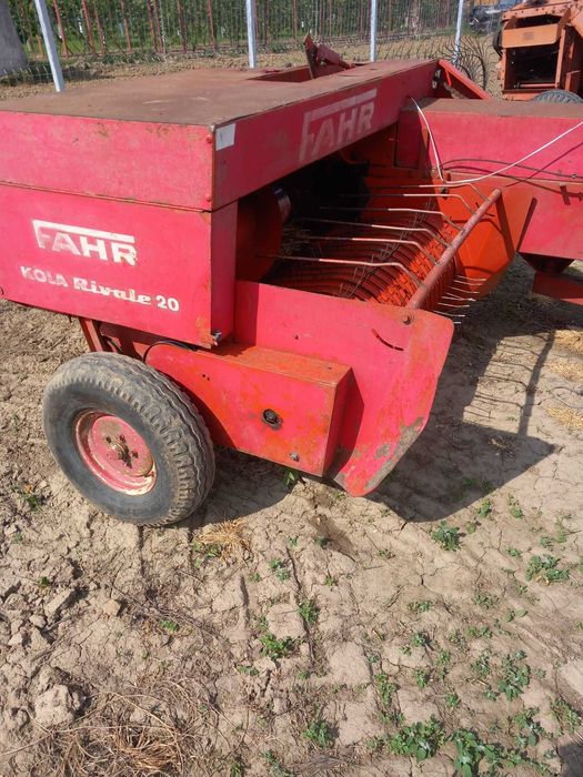 Vând balotieră FaHr kola