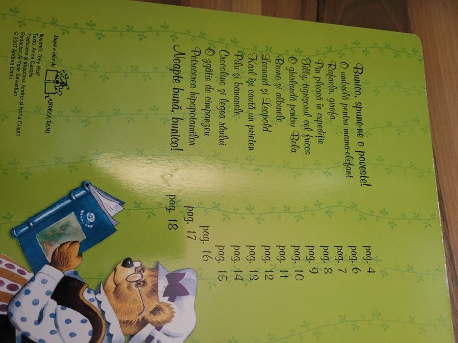 Vând carte de povesti