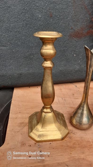 Медна кана и свешник