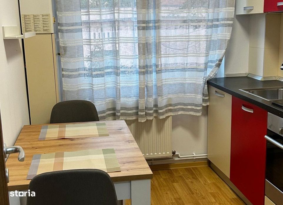 Apartament  2 camere Podu Ros , 50 metri, etaj 1 Cod:162964