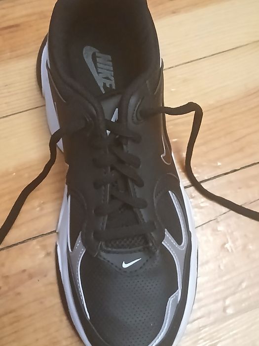 Маратонки NIKE Намаление