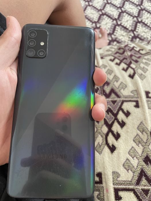 Продам телефон Samsung a51 128гб СРОЧНО!!!
