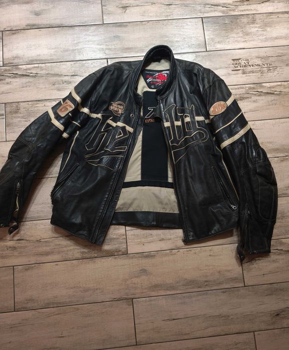 Байкерская куртка . Размер 54