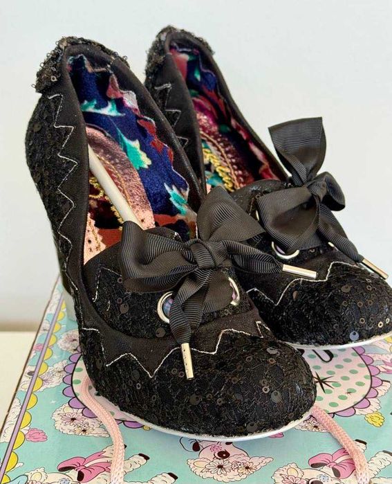 Официални дамски обувки Iregular choice, Bubblegum, номер 37