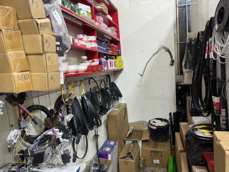 Продаётся действующий и налаженный бизнес по продаже автозапчастей.