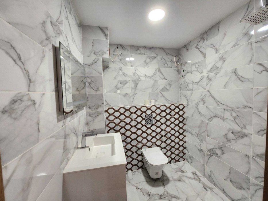 Дава се под наем Тристаен апартамент в Пловдив, Център - 110 кв.м за 800 € - Снимка #5