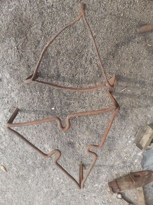 Стари ченгели ръчно ковани,пиростия и капак,вериги за огнище