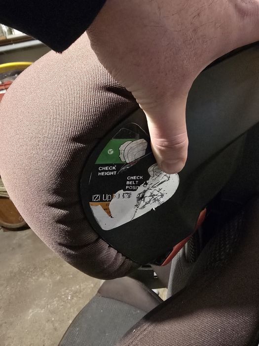 Scaun auto copii + cadou un inaltator