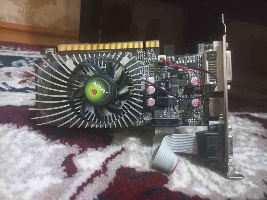 Videokarta gt220