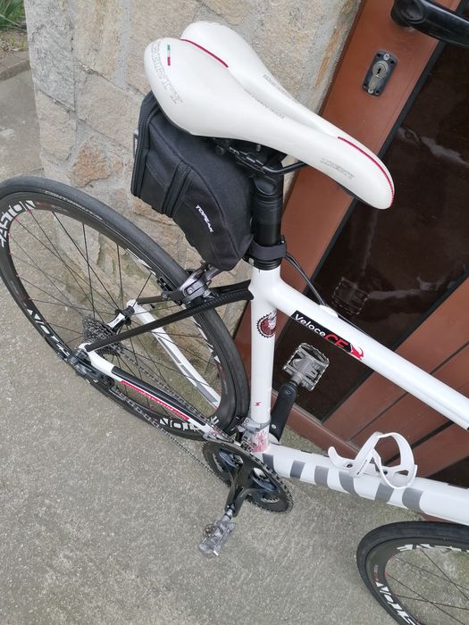 Електрически VIVAX Carbon, Shimano Ultegra 3 *10