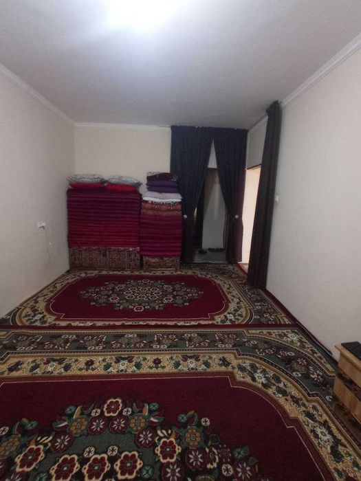 Kvartira sotiladi Oxangaron evalakda