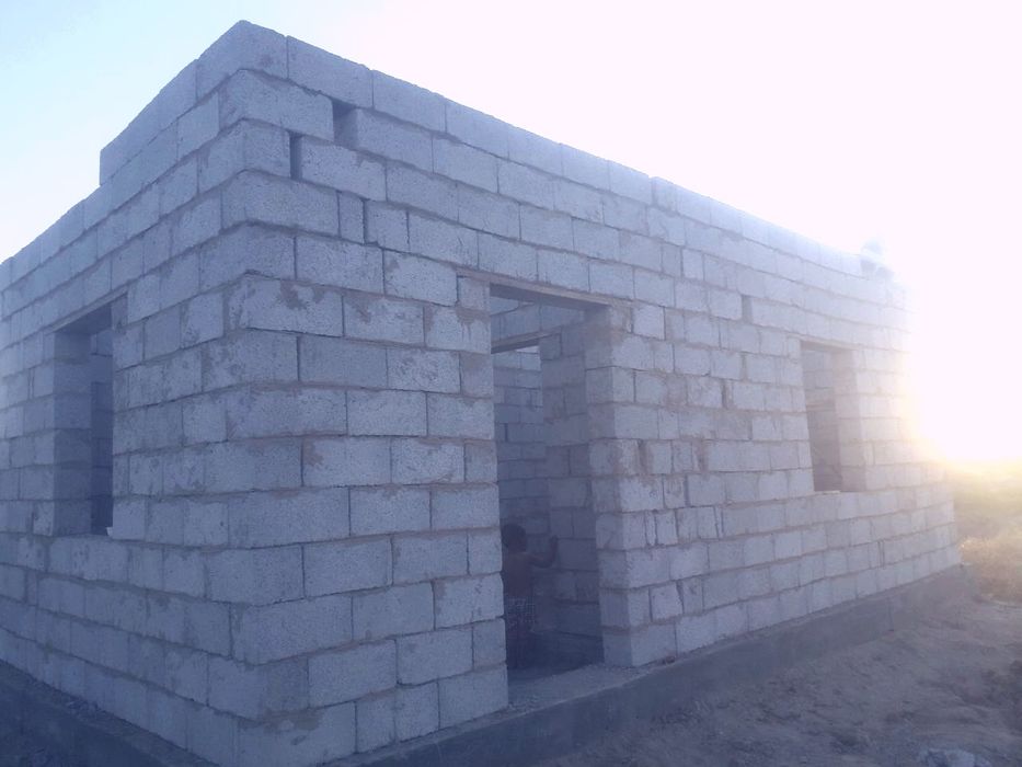 Уй сотилади 4.сутиг