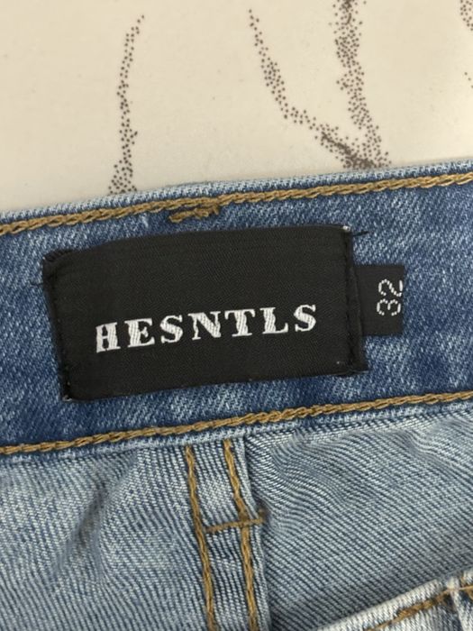 Blugi slim fit ripped