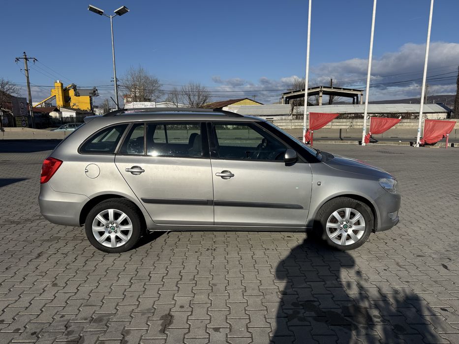 Skoda fabia 1,6 diesel 102 cp - 234000 km reali , klimatronic