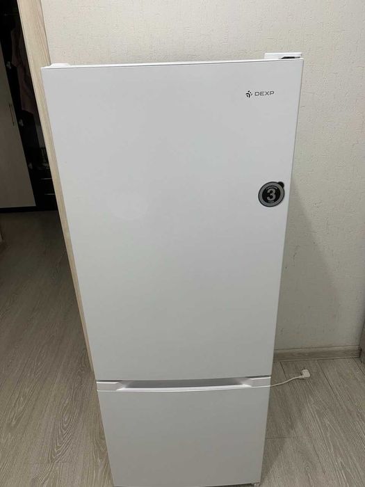 Холодильник Dexp