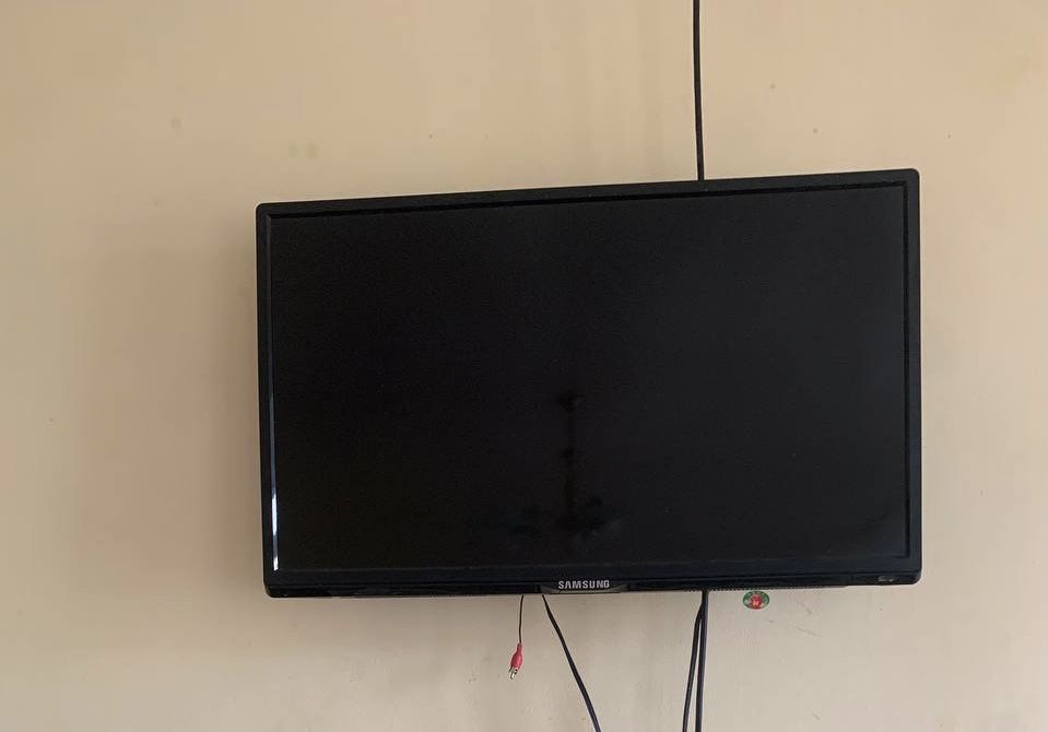 Televizor garantiya bor