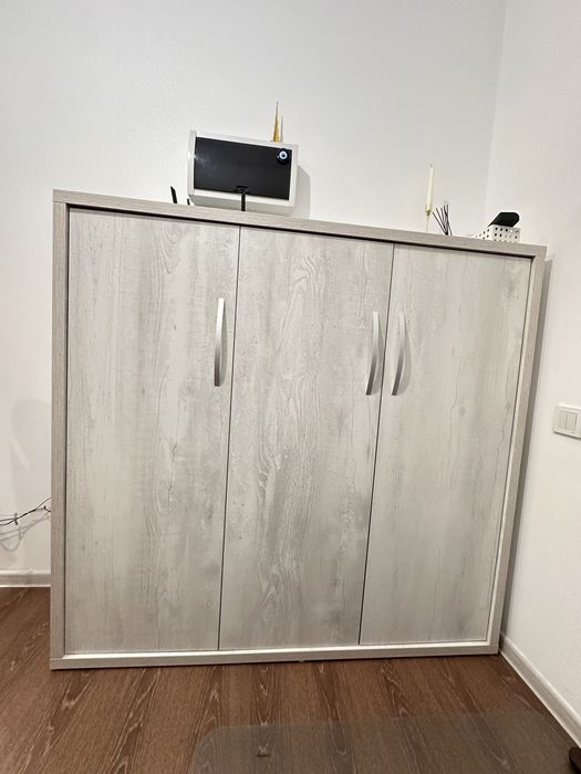 Обувной шкаф в прихожую