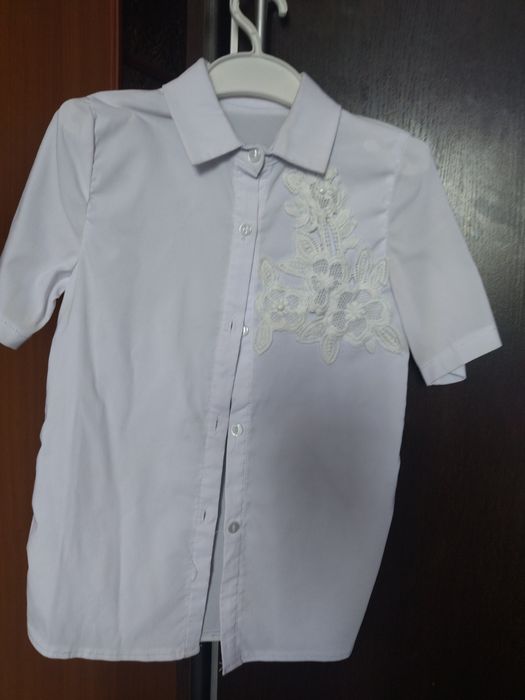 Продам одежда для девочек на 7 - 8 лет