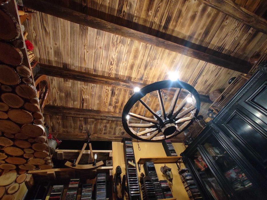 Продава четиристаен апартамент, мезонет в Редута, Слатина, 420000 евро