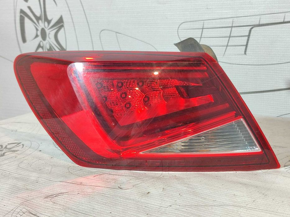 Stop aripă spate stânga Hatchback Seat Leon 5F 2015 2.0 Diesel Cod OEM: 90036833, 5F0945207E (5G3)